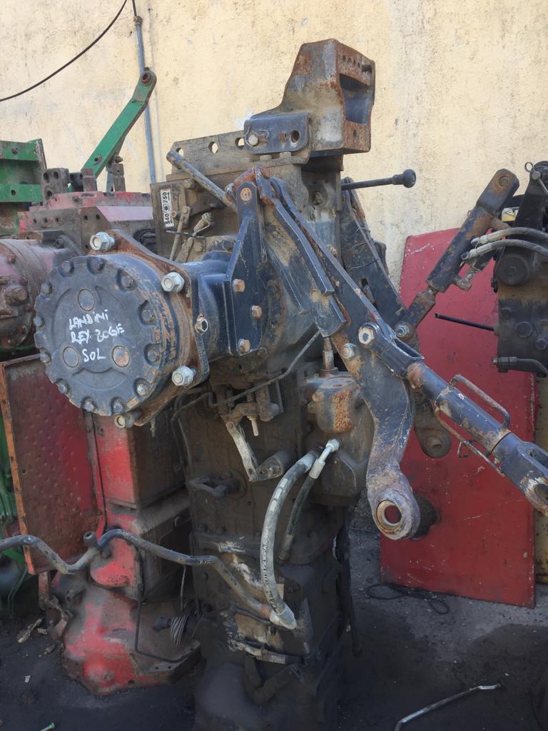 MCCORMİCK-LANDİNİ